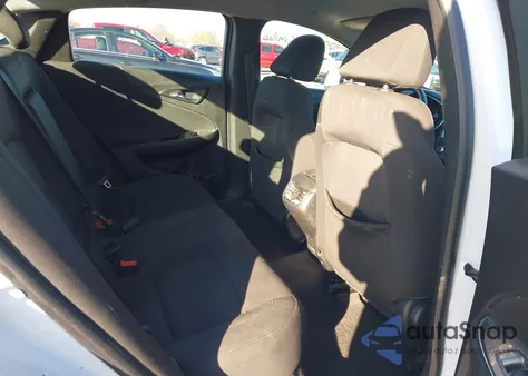 2018 Chevrolet Malibu Lt из США, поврежденный, VIN 1G1ZD5ST2JF158069